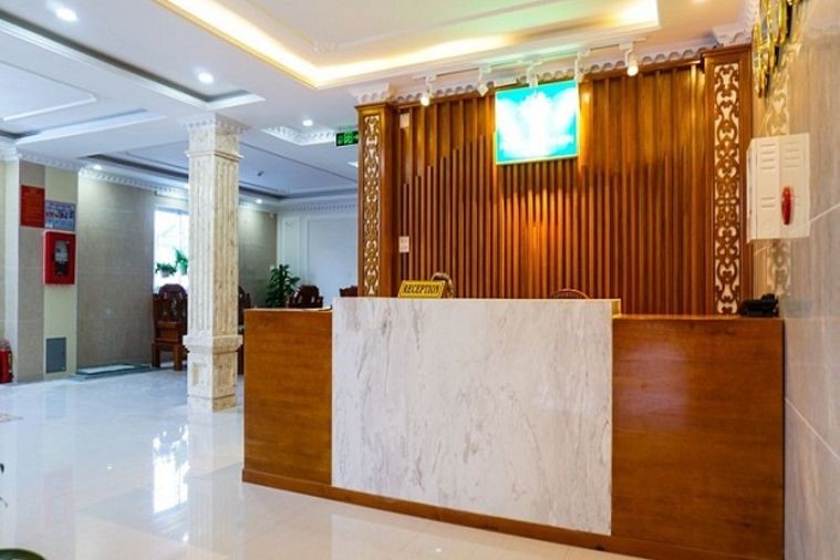  Flora Quy Nhơn Hotel 